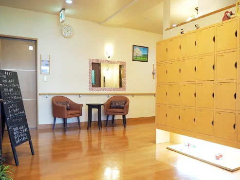 1F エントランスラウンジ