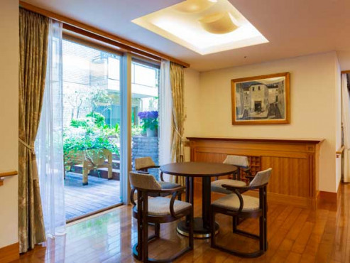 ヒルデモア駒沢公園