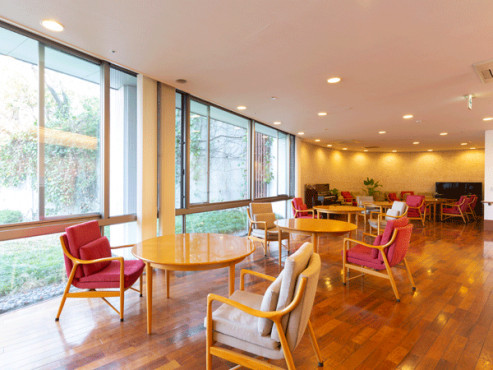 ヒルデモア三渓園