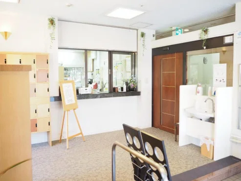 1F エントランスラウンジ