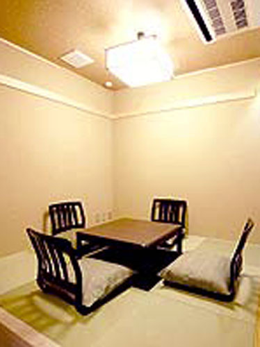 アズハイム市川