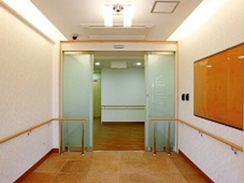 SOMPOケア そんぽの家成城南