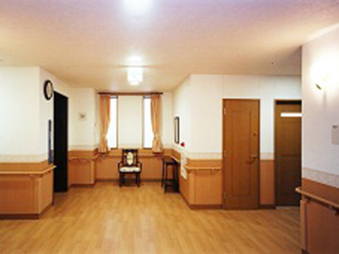 SOMPOケア そんぽの家丸の内