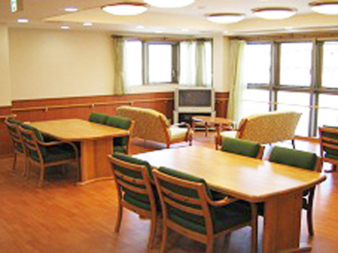 SOMPOケア そんぽの家鶴見緑地