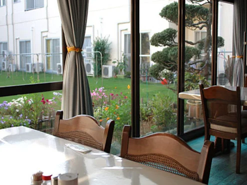 敬老園ロイヤルヴィラ稲毛