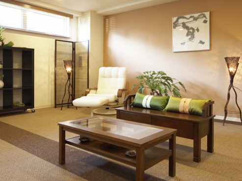 シニア町内会癒しのまくはり館