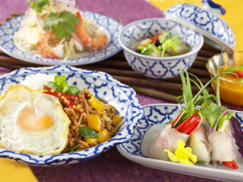 シニア町内会癒しのまくはり館