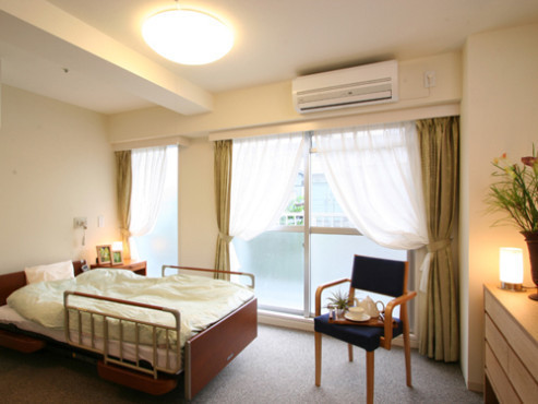 アズハイム横浜東寺尾