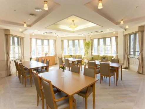 2F ダイニングルーム