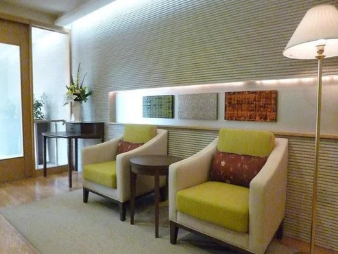 1F エントランスラウンジ