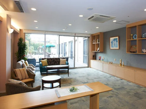 1F エントランスラウンジ