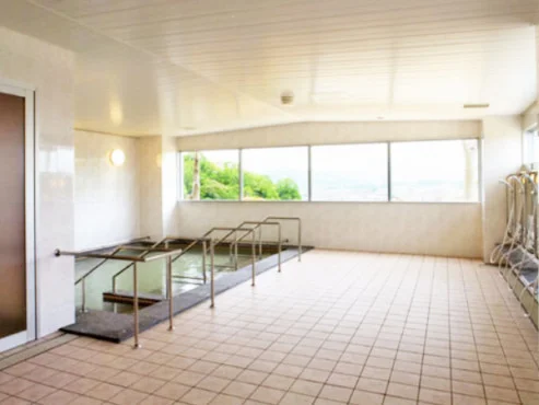 ライフコート春秋