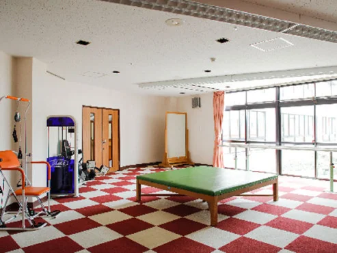 ロイヤルハウス石岡本館