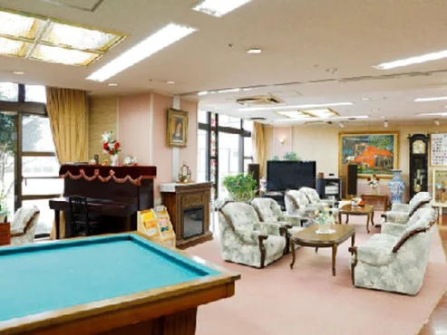 ロイヤルハウス石岡新館