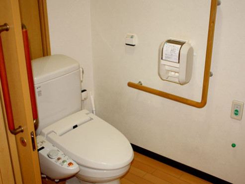 ひだまりの家＜株式会社ワンフォーオール＞