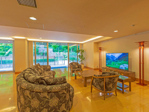 ヒルデモア世田谷岡本