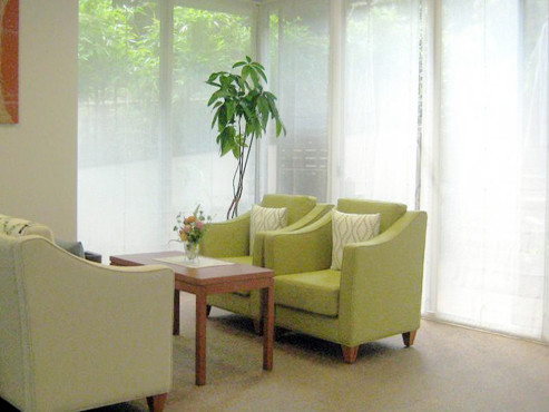 1F エントランスラウンジ