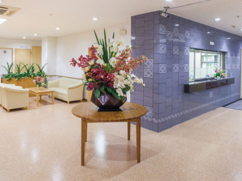 ニチイホーム仲町台