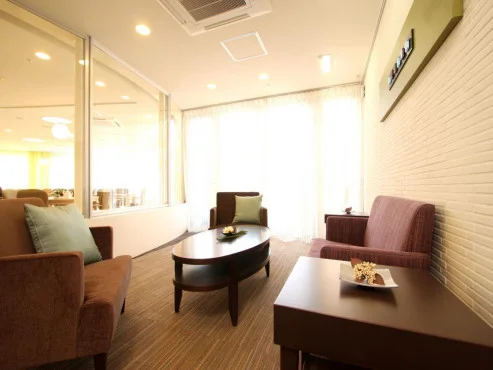 1F エントランスラウンジ