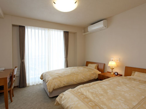 グッドタイム リビング 尼崎駅前