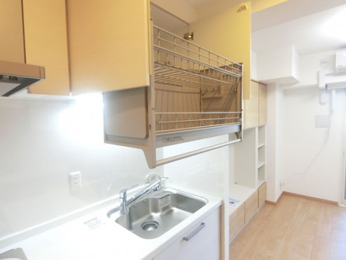 ゼファー明大前クローチェ