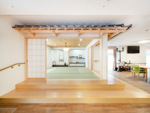 家族の家ひまわり赤塚