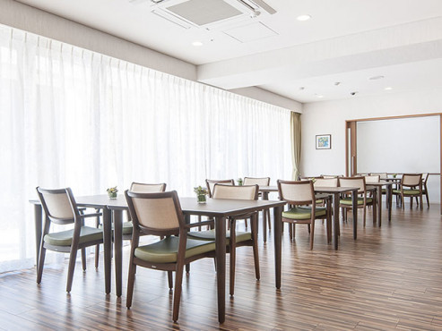 ウエリスオリーブ鵠沼松が岡