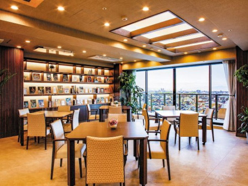 ホスピタルメント甲東園（こうとうえん）