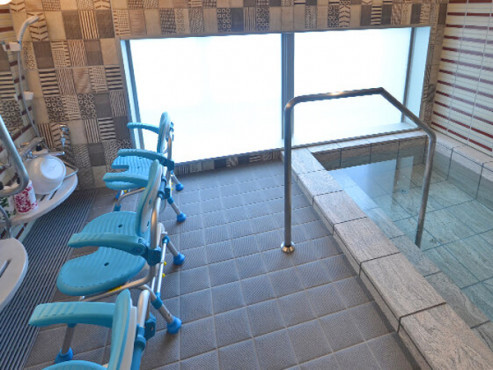 ドーミー月島駅前