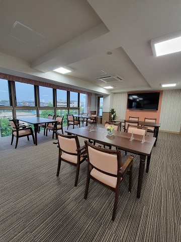 ロイヤルホーム伊丹荒牧