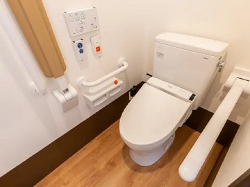 ロイヤルホーム柴原駅前