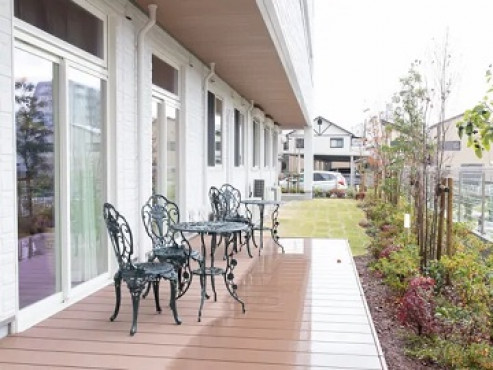 ロイヤルホーム茨木