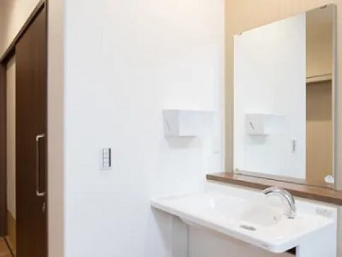 ロイヤルホーム茨木