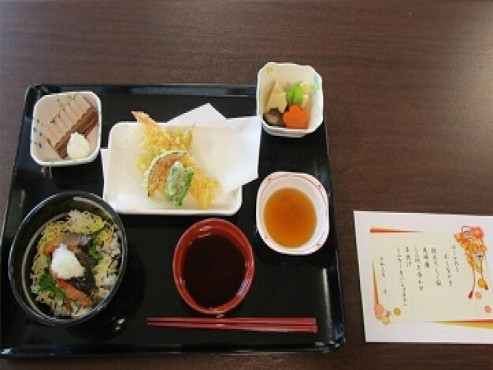 ロイヤルホーム吹田駅前