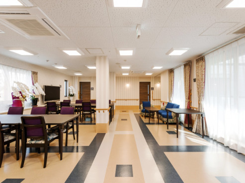 メゾンあやとり