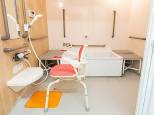 ロイヤルホーム箕面