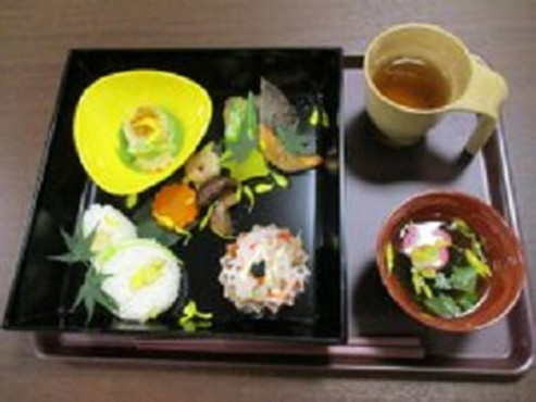 ロイヤルホーム箕面