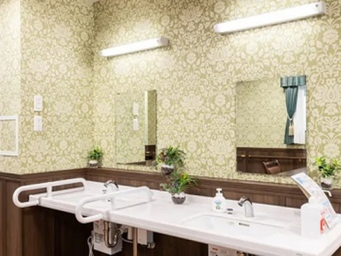 ロイヤルホーム箕面