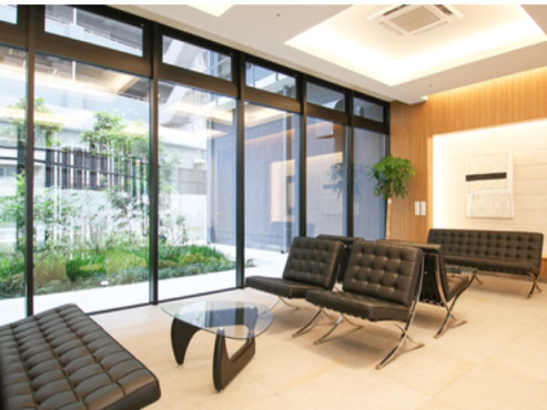 エントランスホール