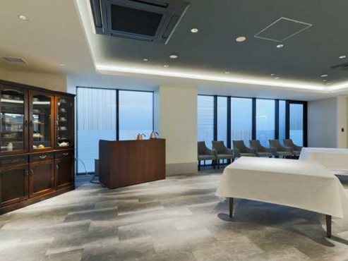 プレザングラン岡本