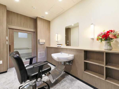 プレザングラン岡本