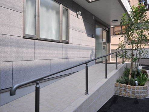 車椅子用スロープ