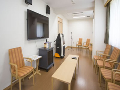 コンソルテ新緑苑