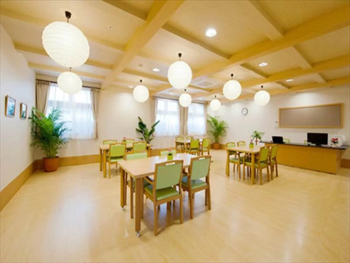 ゴールドエイジ松阪