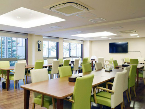 ニチイメゾン千里園