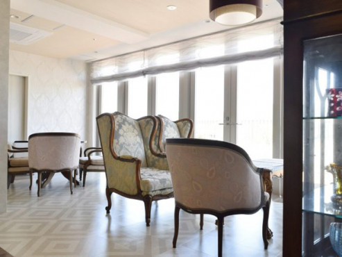 ニチイメゾン箕面船場