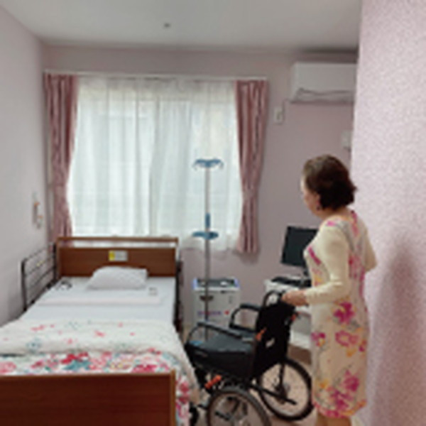 ドルフィン港北