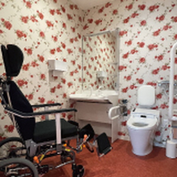 ドルフィン港北