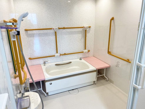 住宅型有料老人ホーム すず風