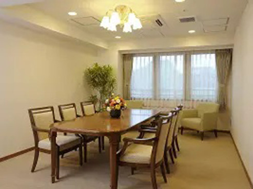 ローズライフ高の原